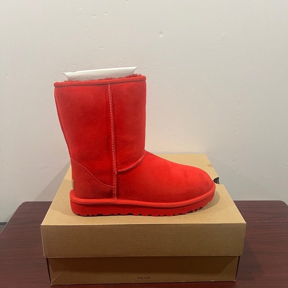 UGG Shoes - Ugg, Classic Short 2, 1016223, Samba Red